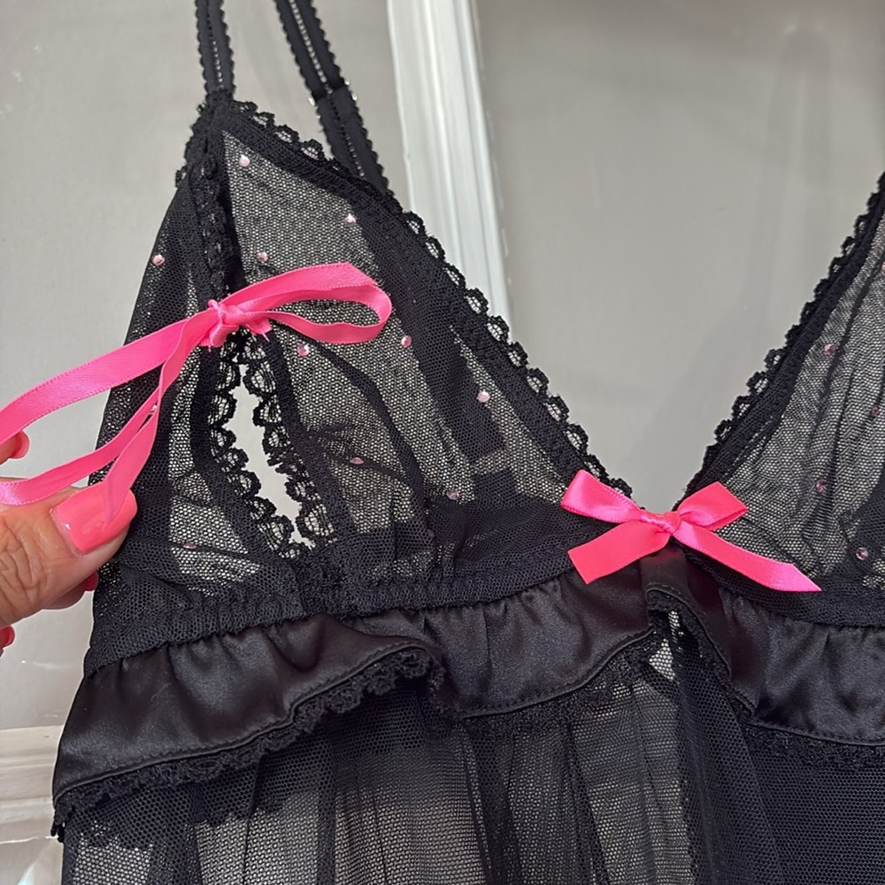 NWT Y2K VS Black and Pink Lace Babydoll SET. - Picture 2 of 4